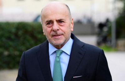 Έφυγε από τη ζωή η Βίκυ Δούμα, σύζυγος του Γιάννη Αλαφούζου