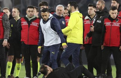 Τιμωρία τριών αγωνιστικών στον Μουρίνιο