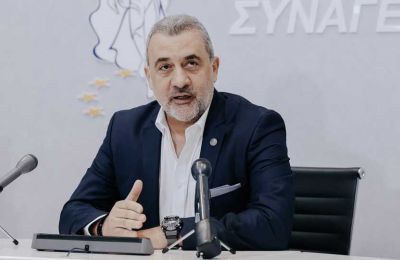 Πάει κατεχόμενα ο Ερντογάν για την μαντήλα 