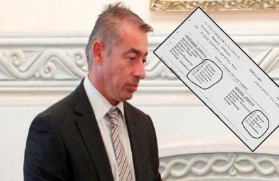 Στηρίζουν την οικογένεια του 17χρονου που ξεψύχησε σε αυλή σχολείου