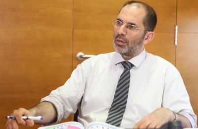 Πάει κατεχόμενα ο Ερντογάν για την μαντήλα 