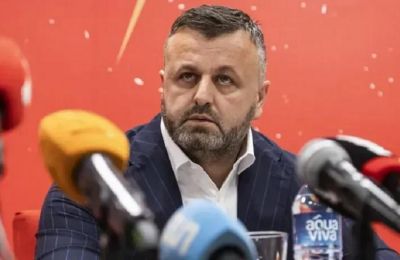 «Ντροπή! Τους πληρώνουμε και μας κλέβουν!»