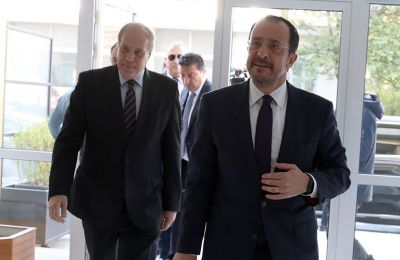 Πάει κατεχόμενα ο Ερντογάν για την μαντήλα 