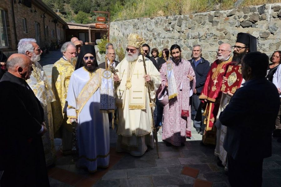 Επαναλειτούργησε η Ιερά Μονή Οσίου Αββακούμ (ΦΩΤΟ)