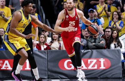 Βασίλισσα AEK: Διέλυσε τη Ναντέρ και έφυγε για το δικό της Final 4!