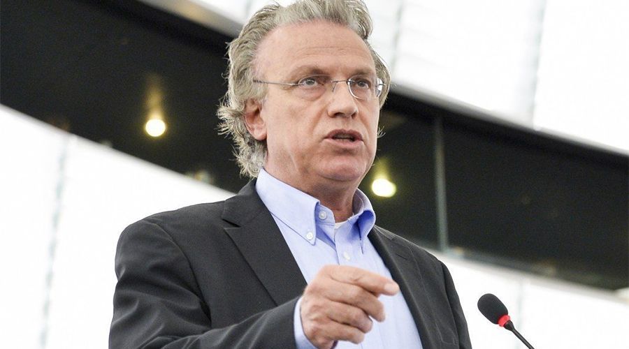 Τάκης Χατζηγεωργίου: Ο σκληρός πυρήνας του ΑΚΕΛ θέλει να διαλυθεί η ΕΕ