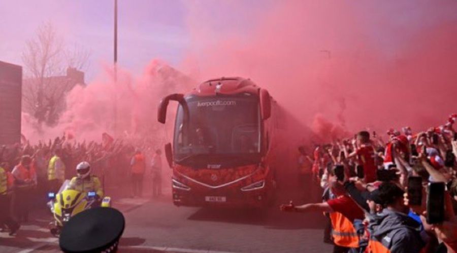 Σλοτ: «Μόλις έστριψε το πούλμαν, το καταλάβαμε για τα καλά...» (vid)