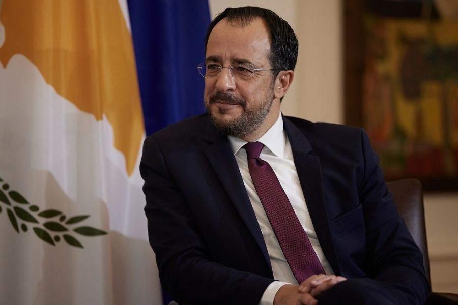 Συνάντηση ΠτΔ -Χερτσόγκ υπό τις διαμαρτυρίες για Αϊκούτ