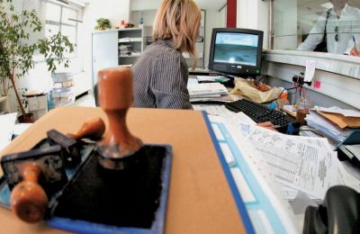 Δημόσια Υπηρεσία: Θα δουλεύουν λιγότερες ώρες οι γονείς
