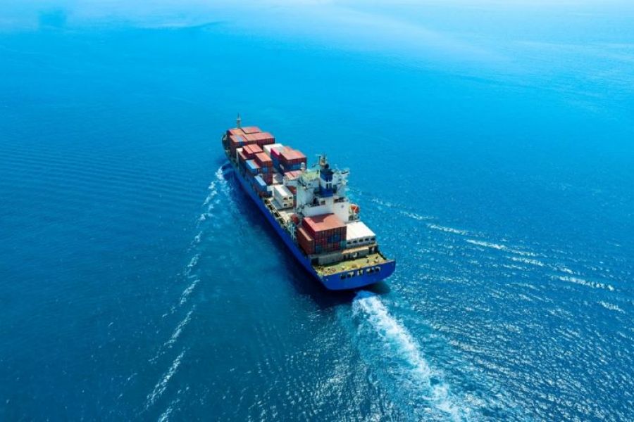 Αντεπίθεση Βρυξελλών με δασμούς €100 δισ. σε αμερικανικά προϊόντα