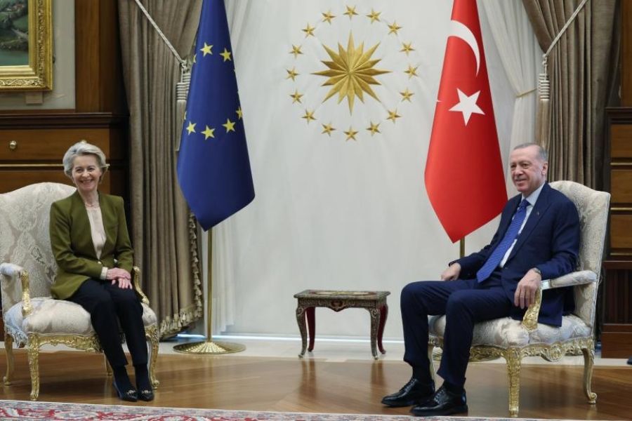 Τούρκοι για ΕΕ: «Τέλος η ένταξη, χρειάζονται μόνο τον στρατό μας»