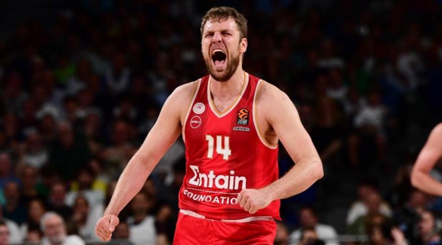 Ο Βεζένκοφ MVP των playoffs