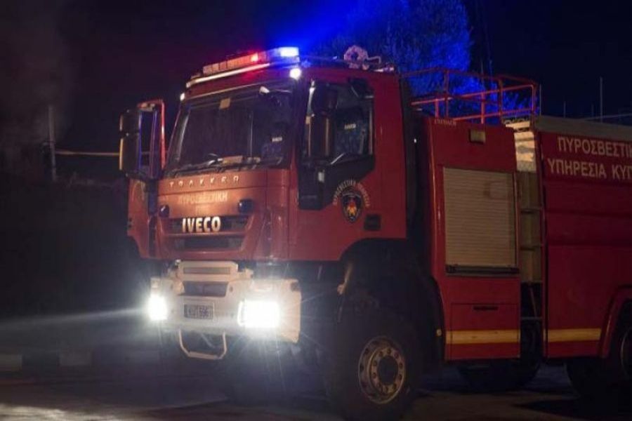 Άναψαν φουκού και πήραν φωτιά – Με εγκαύματα η ένοικος