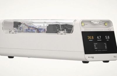 Ο υπολογιστής CL1 της Cortical Labs συνδυάζει παραδοσιακή τεχνολογία πυριτίου με ζωντανούς ανθρώπινους νευρώνες