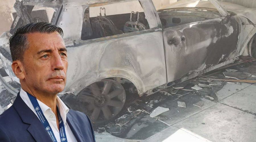 Έκαψαν το όχημα του Πριέτο - Εξέφρασε φόβους (ΦΩΤΟ)