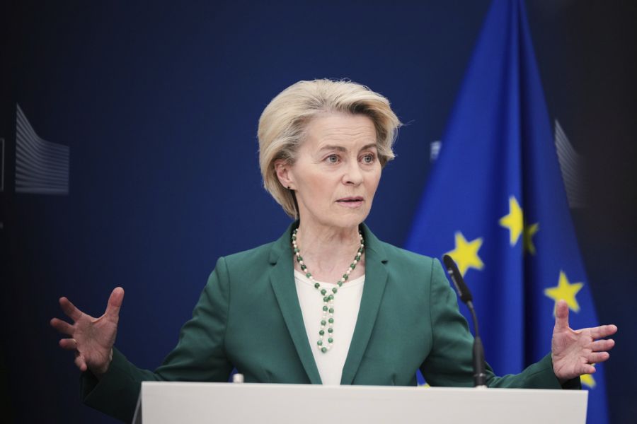 Η Κομισιόν έχασε υπόθεση για τα sms φον ντερ Λάιεν