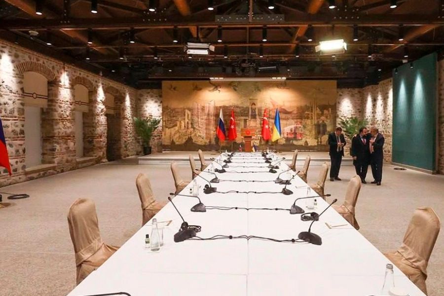 Αναβλήθηκαν για το απόγευμα οι ρωσοουκρανικές διαπραγματεύσεις