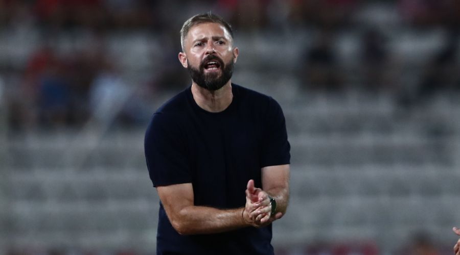 Από σερβιτόρος… προπονητής: Η ιστορία του Γκόμεζ που θέλει η Ανόρθωση!