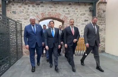 Ρωσία - Ουκρανία: Σε εξέλιξη η πρώτη τριμερής 