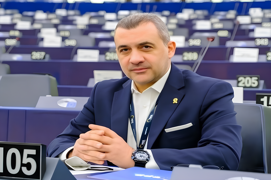 Λουκάς Φουρλάς: H συγκινητική ανάρτηση για τον αδελφό του