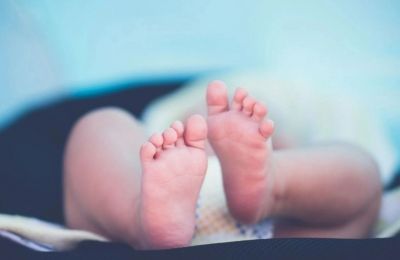 Αίγιο: Βρέφος τεσσάρων μηνών εθισμένο στα ναρκωτικά