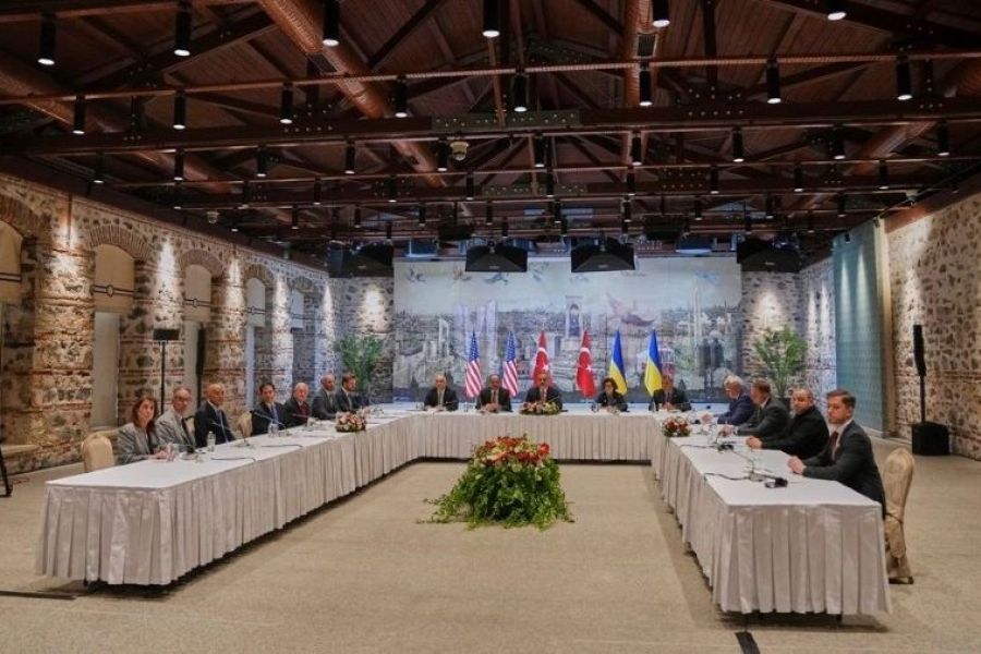 Κίεβο: «Μη ρεαλιστικά» τα αιτήματα της Ρωσίας