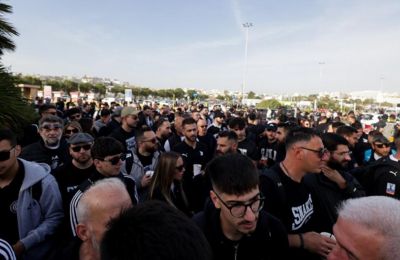 Πανικός από τους φίλους του ΟΦΗ στον δρόμο για το ΟΑΚΑ! (vid)