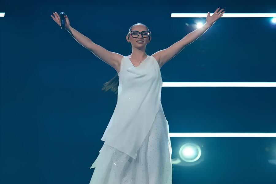 Eurovision 2025 – Κλαυδία: Μάγεψε η εμφάνιση με την «Αστερομάτα»