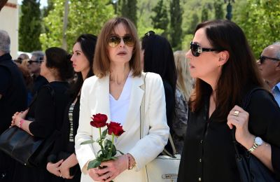 Φανερά επηρεασμένη ψυχολογικά – Οι μόνες λέξεις που ψέλλισε