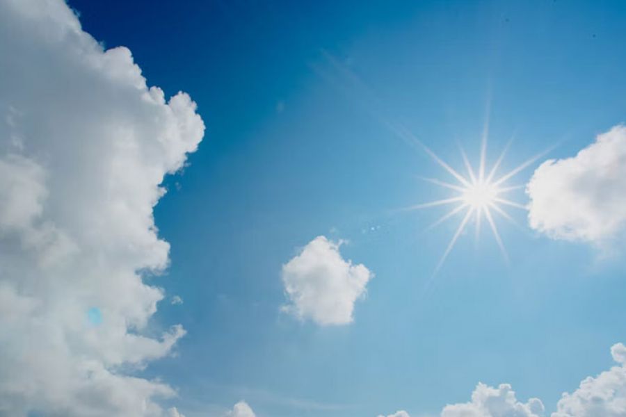 Αγγίζει τους 39°C ο υδράργυρος – Πότε κάνει «βουτιά» η θερμοκρασία