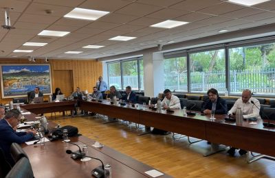 Πινγκ πονγκ ευθυνών για τα χρωστούμενα των ομάδων