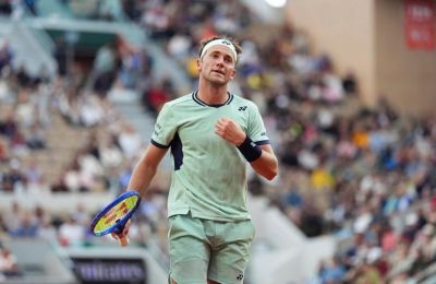 Roland Garros: Θύμα έκπληξης ο Ρουντ
