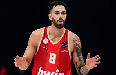 Με Βιλντόσα ο Ολυμπιακός στους τελικούς – Παίρνει τη θέση του Γκος