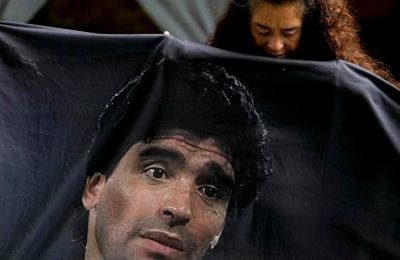 Ακυρώθηκε η δίκη για τον θάνατο του Μαραντόνα