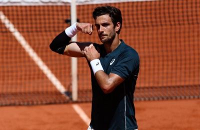 Στους «16» του Roland Garros ο Μουζέτι 