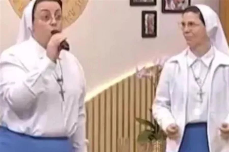 Mοναχή…ράπερ τα «σπάει» στο beatboxing