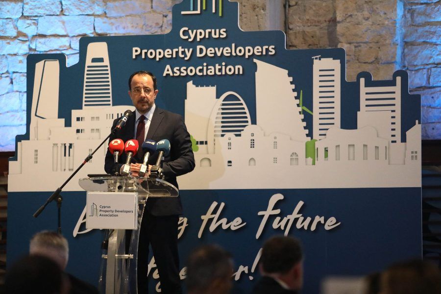 Σε μείωση τιμών ενοικίου και αγοράς προσδοκεί ο ΠτΔ