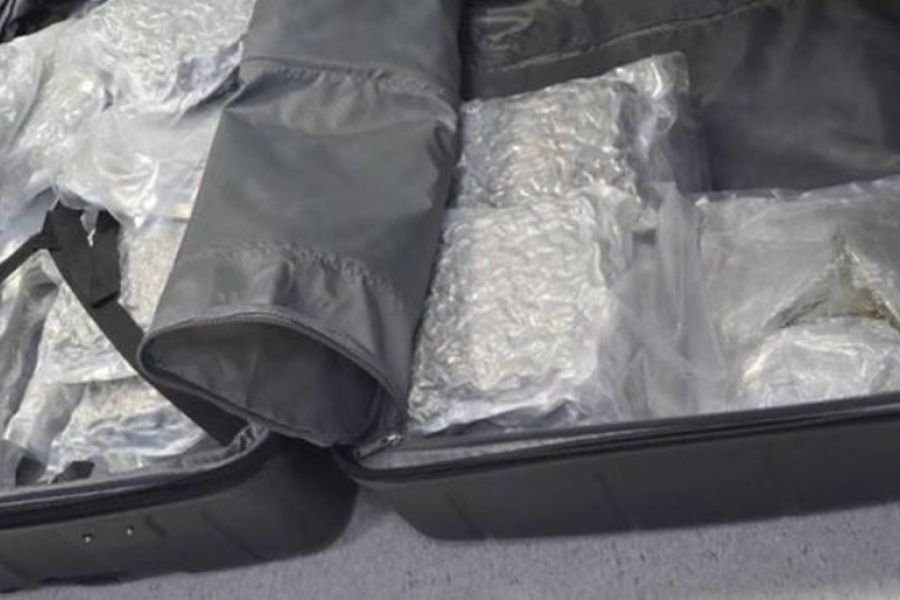 Τον τσάκωσαν στο αεροδρόμιο με 23kg ναρκωτικά (ΦΩΤΟ)