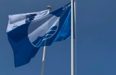 Πρώτος σε Γαλάζιες Σημαίες ο Δήμος Παραλιμνίου – Δερύνειας 