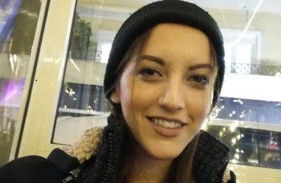 «Ο δολοφόνος της τη μαχαίρωνε πάλι μπροστά μας»