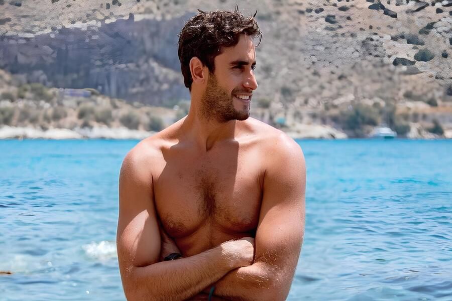 Μάριος Καπότσης: Καινούργια αρχή με κόρη επιχειρηματία στο πλευρό του