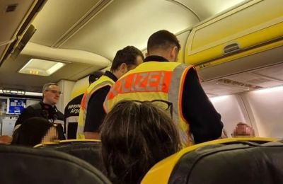 Ποτέ δεν έχω φοβηθεί τόσο πολύ στη ζωή μου, λέει επιβάτης