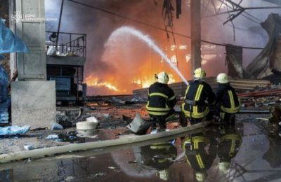 Νέα νύχτα τρόμου σε ουκρανικές πόλεις, με νεκρούς και τραυματίες από ρωσικά πλήγματα