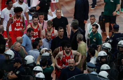 Καταγγελία Ολυμπιακού για διπλή επίθεση στον Μπαρτζώκα (vid)
