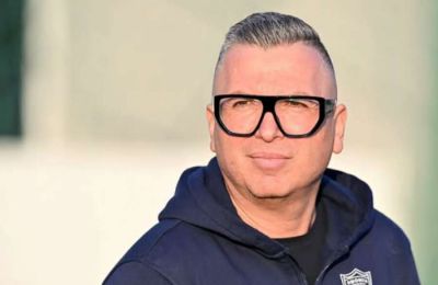 Νέα Σαλαμίνα: Συμφώνησε και αναλαμβάνει ρόλο αρχισκάουτερ ο Σάββα!
