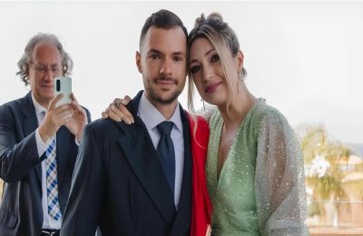 Η Κρίστυ Παπαδοπούλου δεν θα μπορούσε να λείπει από το πλευρό του αδερφού της,Νικόλα, ο οποίος παντρεύτηκε την Κυριακή, 8 Ιουνίου στον Πρωταρά.