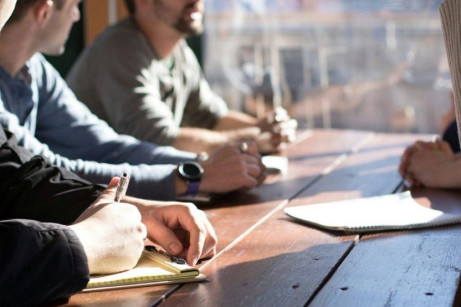 Τα 5 επαγγέλματα που θα εξαφανίσει η Τεχνητή Νοημοσύνη σε 5 χρόνια