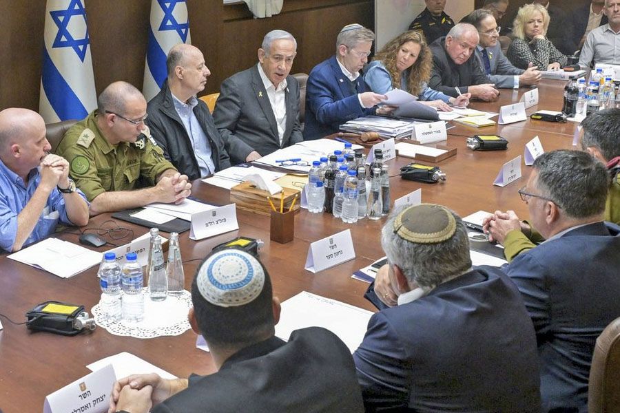 Να πώς το Ισραήλ έπιασε στον ύπνο το Ιράν