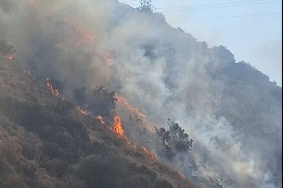 Πυρκαγιά στην περιοχή των Πολεμιδιών (ΒΙΝΤΕΟ-ΦΩΤΟ)