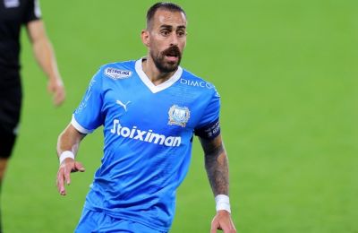 Επαφές Χάμπου με δυο ομάδες 